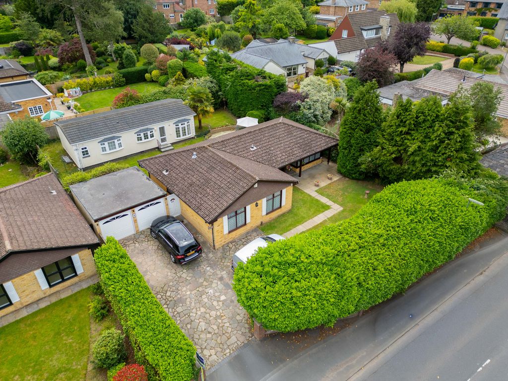 Westhall Road